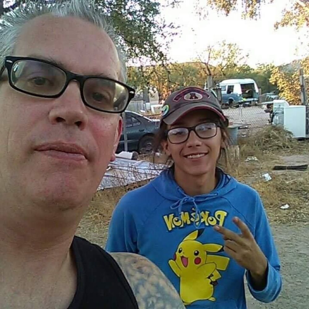 Meet your Posher, Hollis